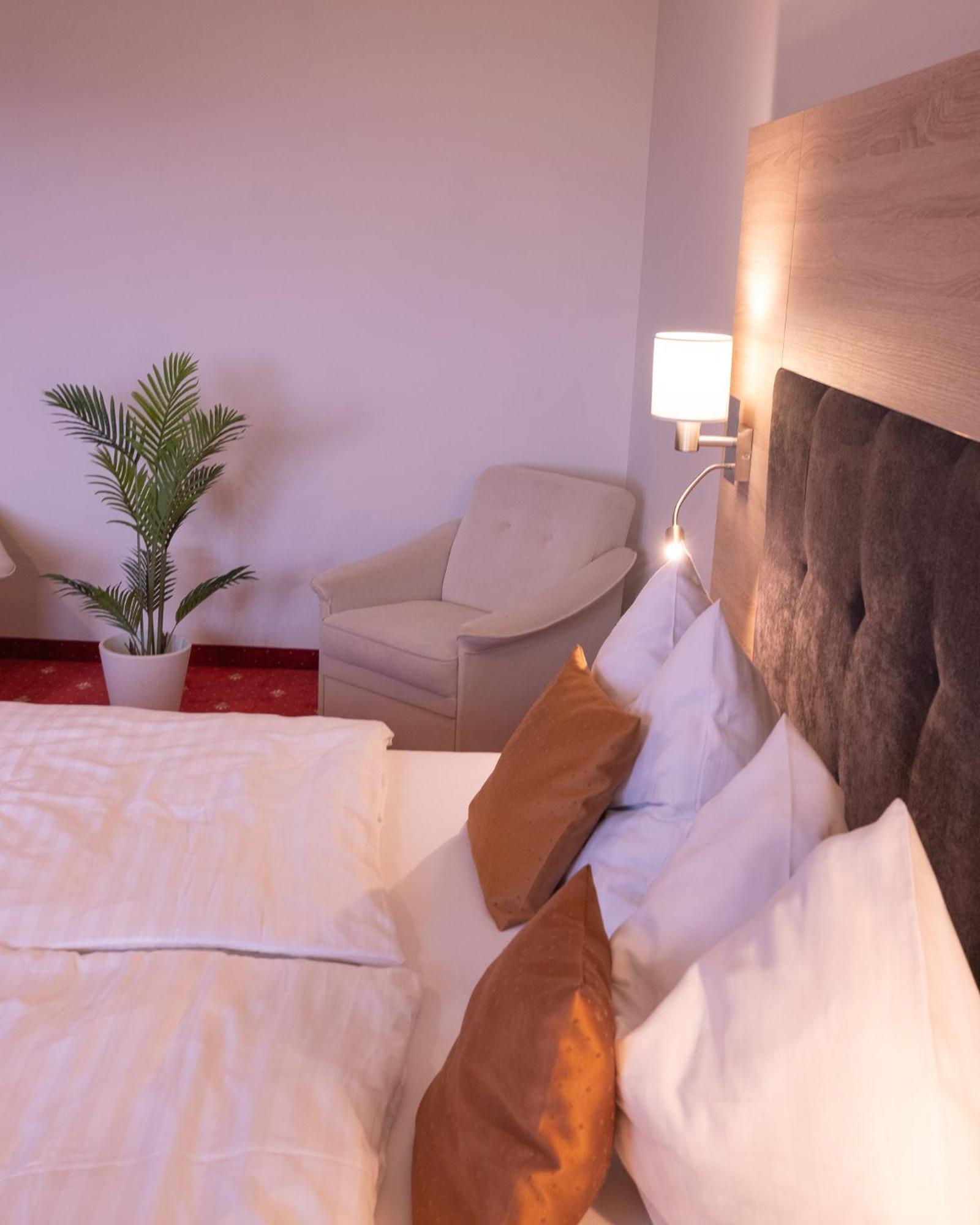 Hotel Am Greiner 루스트 외부 사진